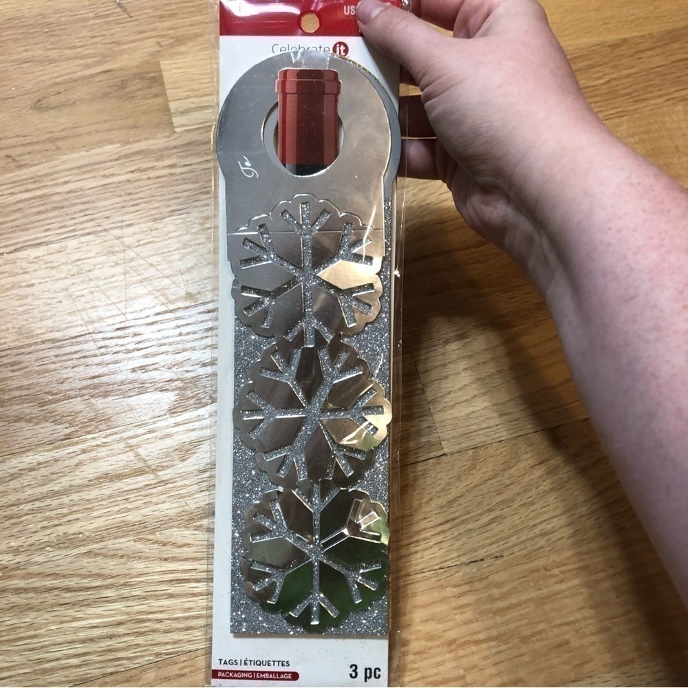 Wine Bottle Gift Tag Holder 3 Pack Christmas NEW Silver Gold
